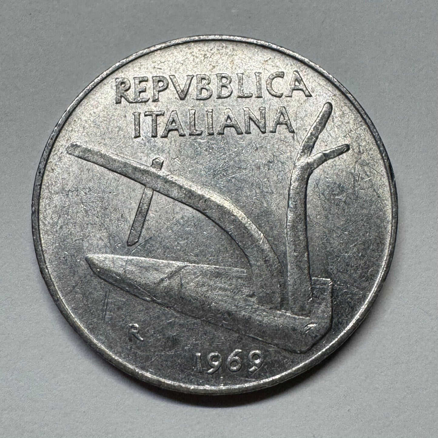 1969 Italy 10 Lire - Beautiful Coin - #B-038