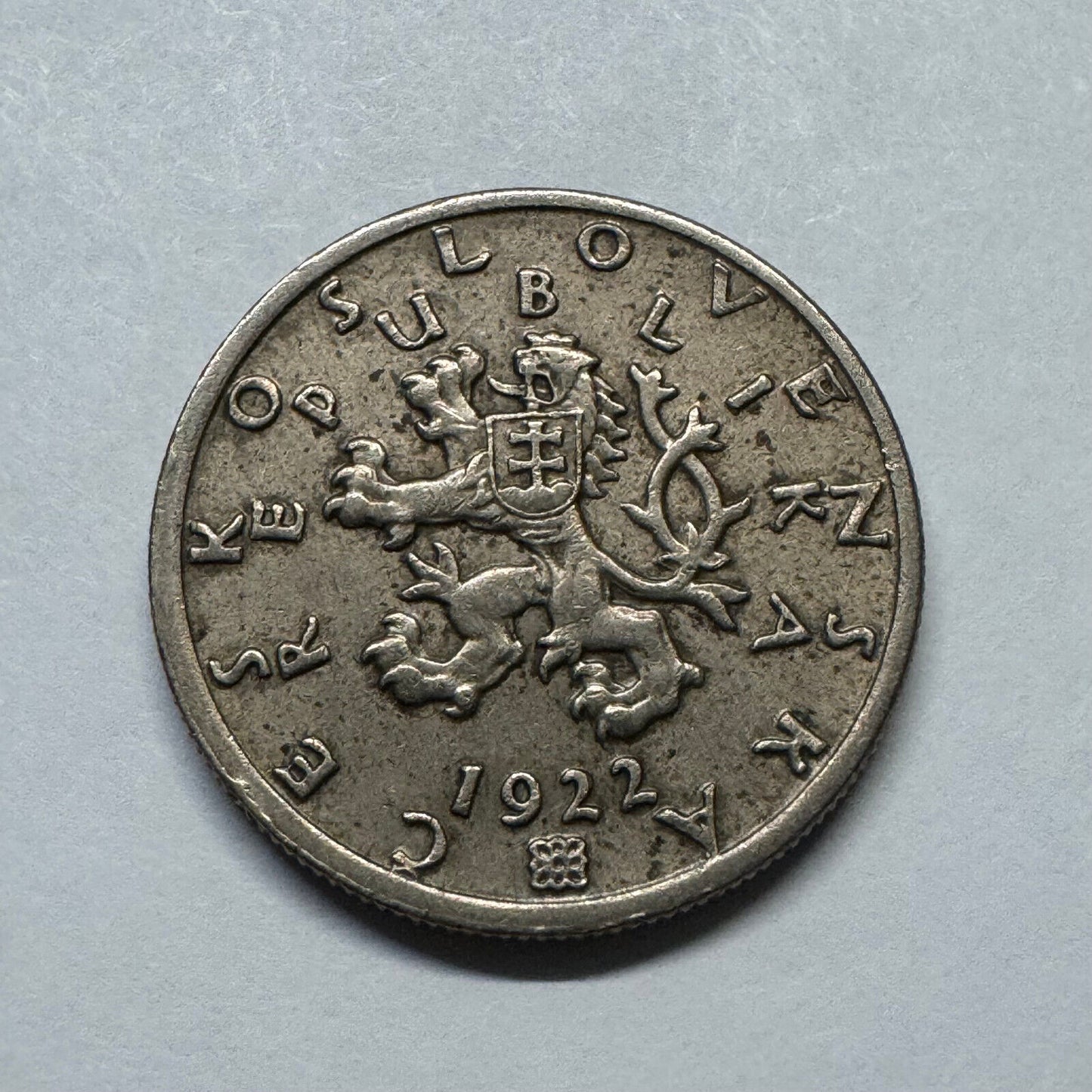 1922 Czechoslovakia 50 Haleru - Beautiful Coin - #B-024