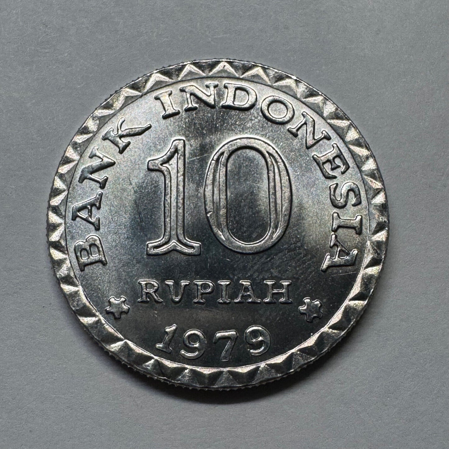 1979 Indonesia 10 Rupiah - Beautiful Coin - #B-033