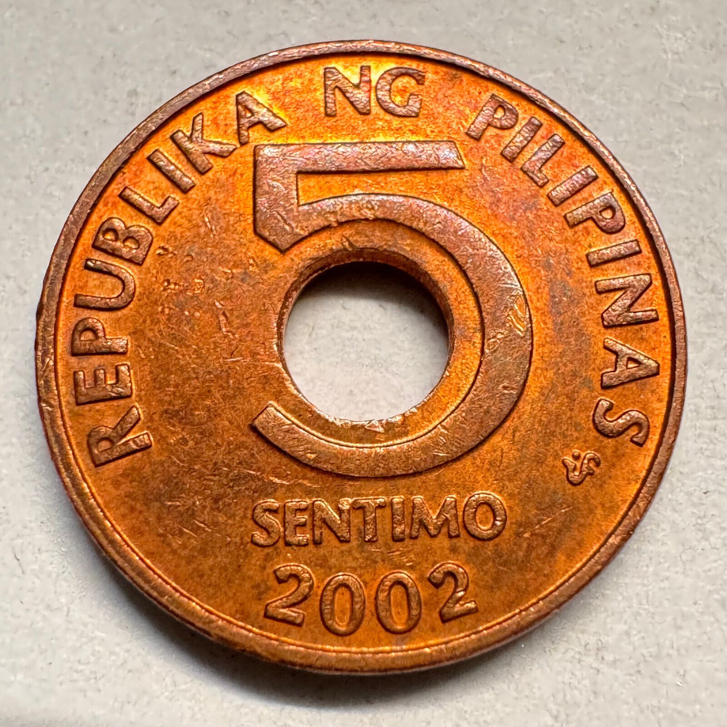 2002 Philippines 5 Sentimos - Beautiful Coin - #A-026