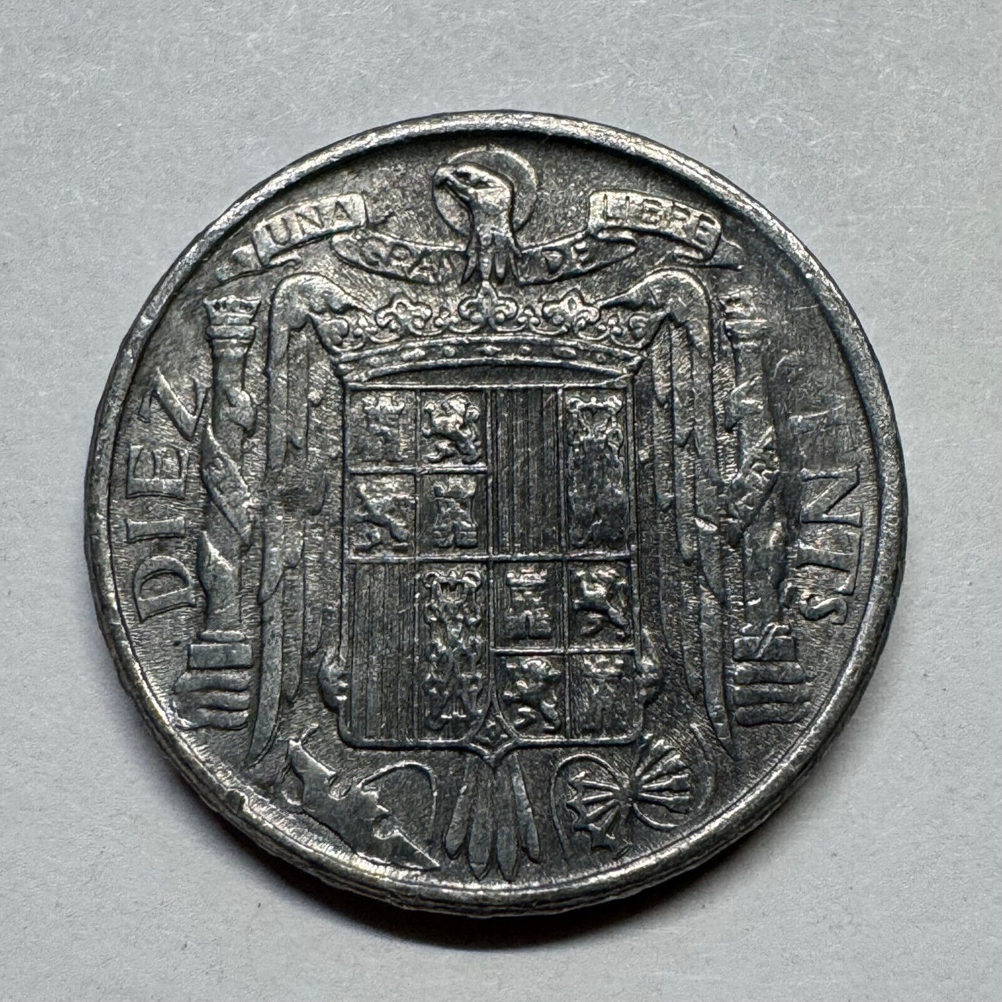 1945 Spain 10 Centimos - Beautiful Coin - #B-027