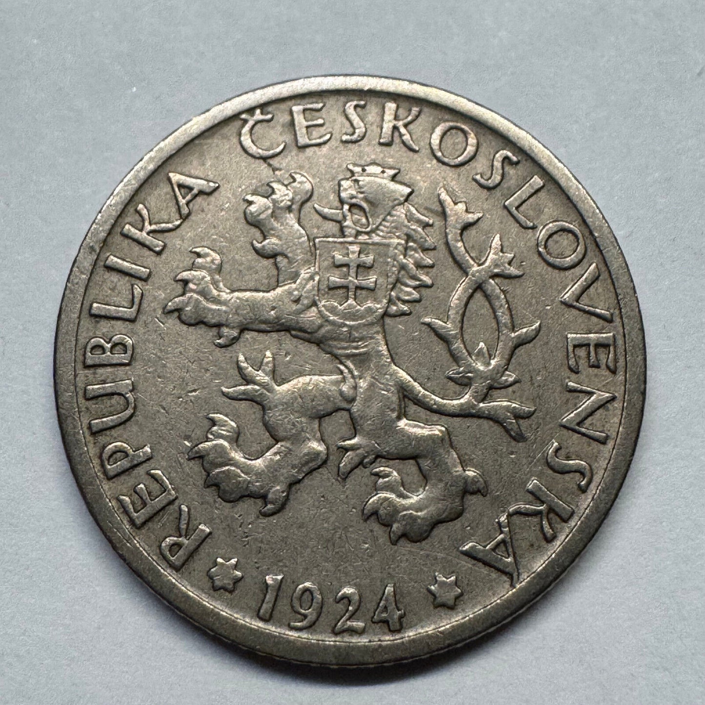 1924 Czechoslovakia 1 Koruna - Beautiful Coin - #B-037