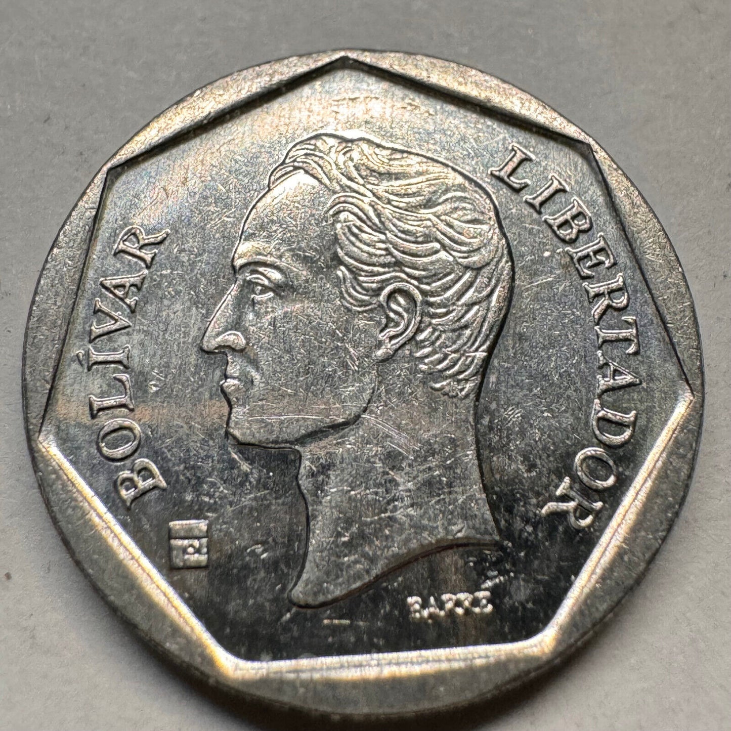 2002 Venezuela 20 Bolivares - Beautiful Coin - #A-032