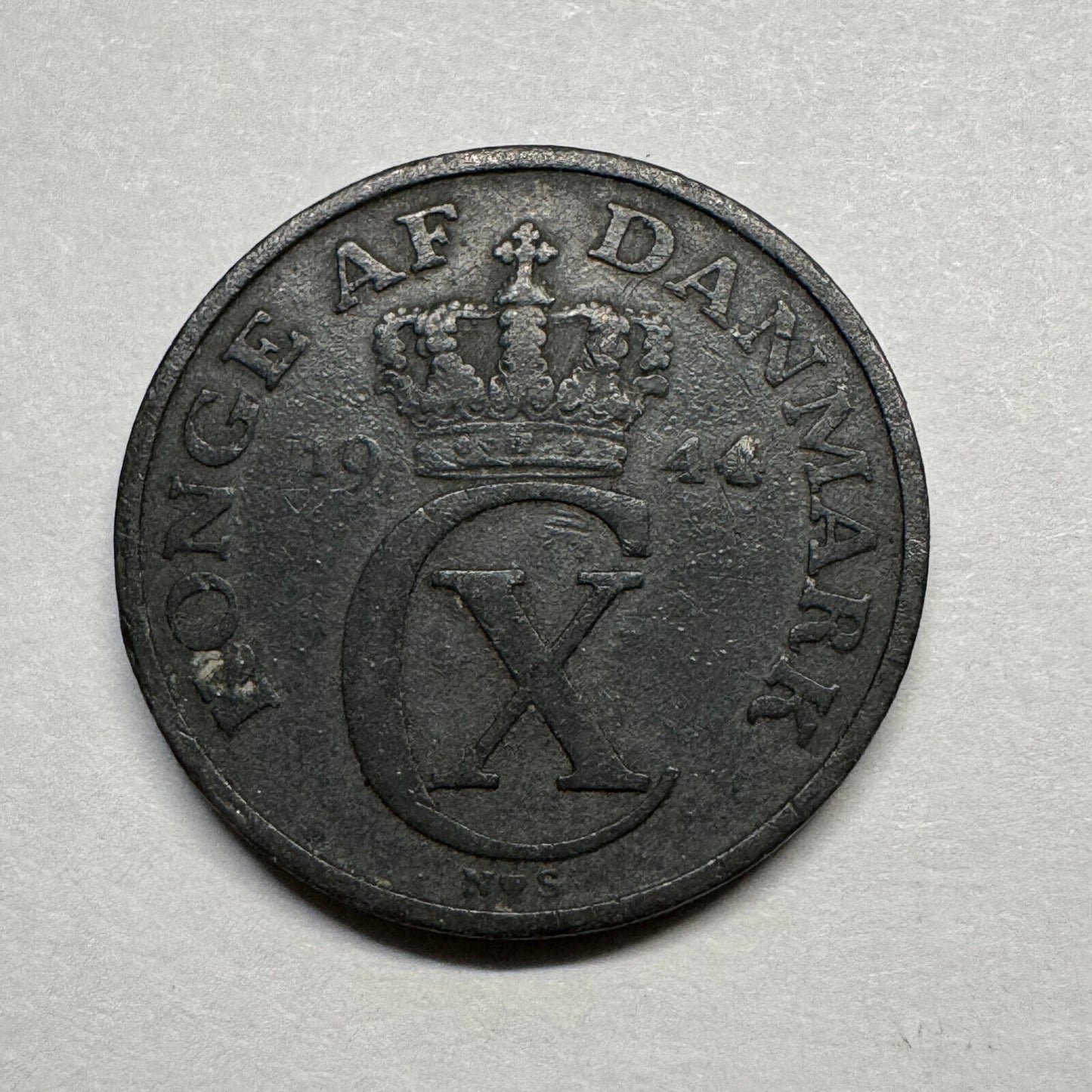 1944 Denmark 2 Ore - Beautiful Coin - #B-028
