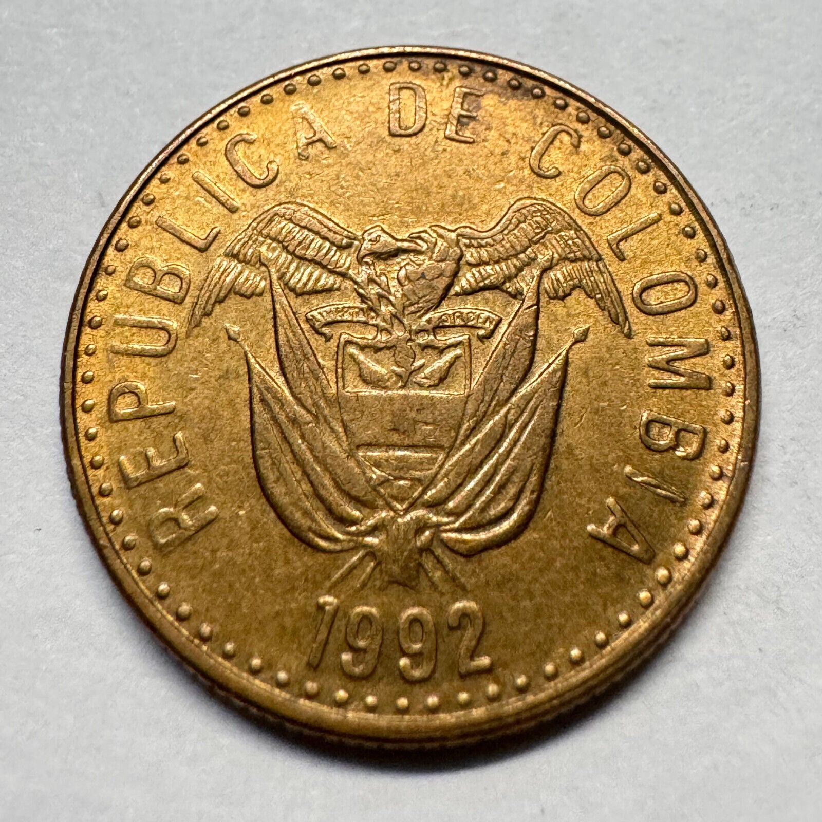1992 Colombia 20 Pesos - Beautiful Coin - #A-026