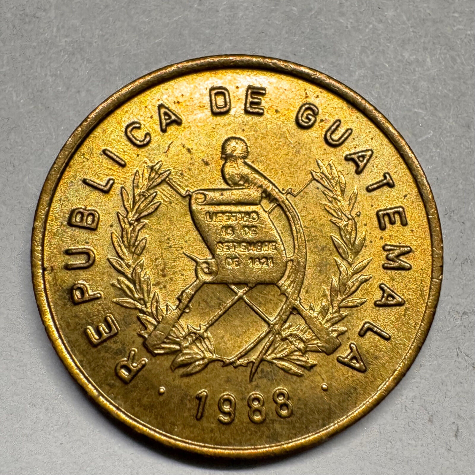 1988 Guatemala 1 Centavo - Beautiful Coin - #A-025