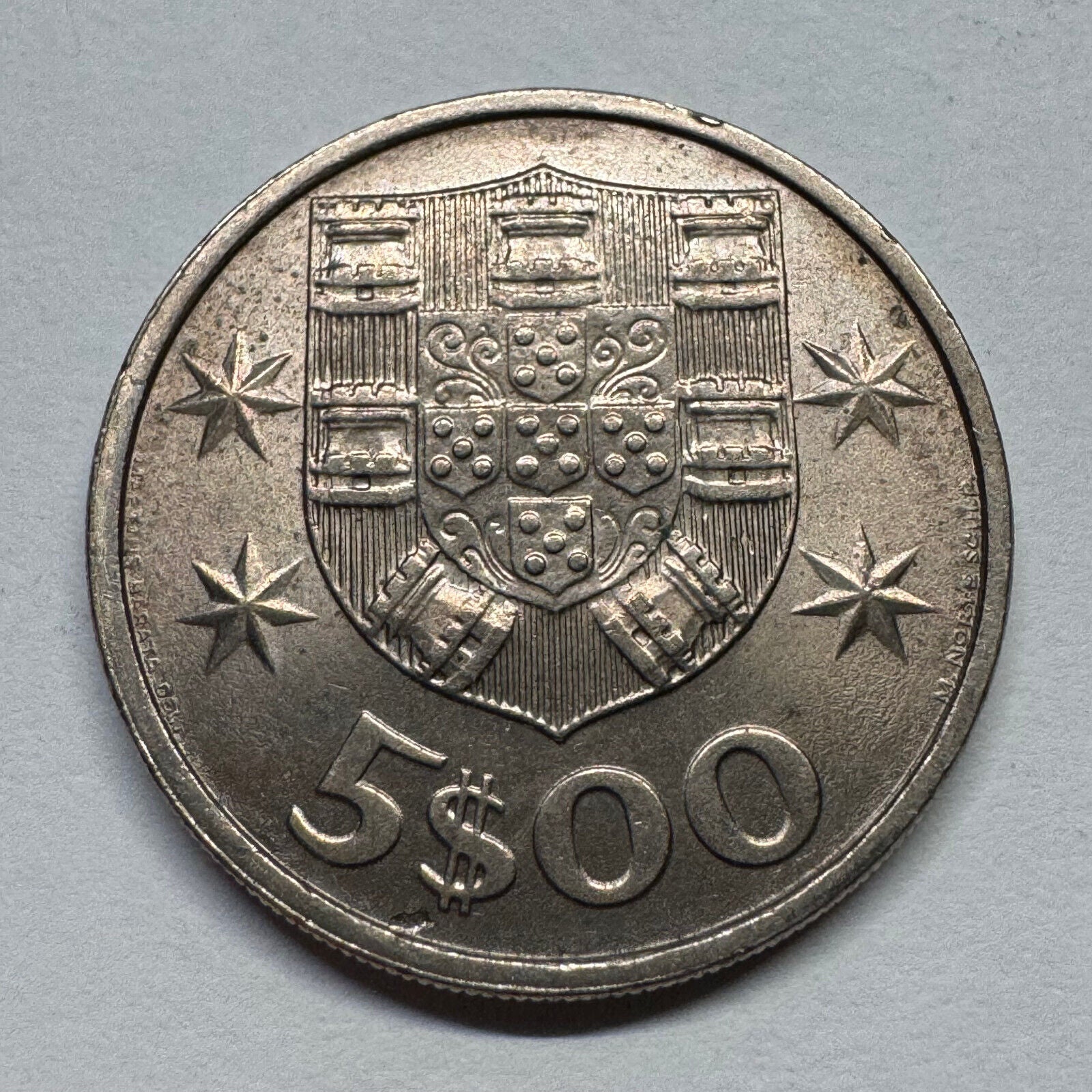 1982 Portugal 5 Escudos - Beautiful Coin - #B-059