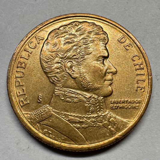 1999 Chile 10 Pesos - Beautiful Coin - #A-019