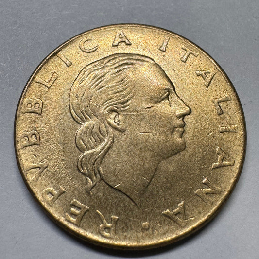 1981 Italy 200 Lire - Beautiful Coin - #A-066
