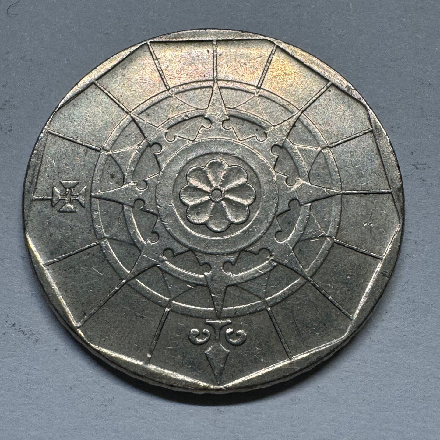 1998 Portugal 20 Escudos - Beautiful Coin - #A-007