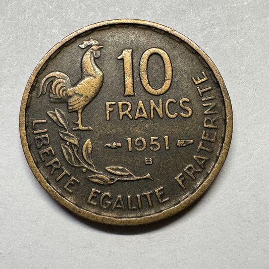 1951 France 10 Francs - Beautiful Coin - #B-027