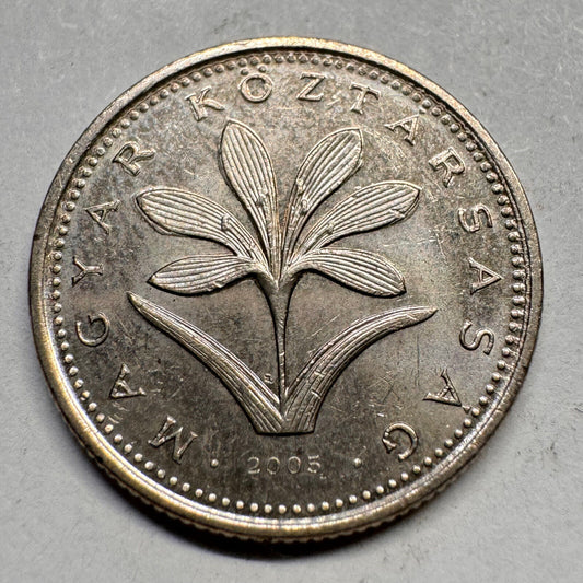 2005 Hungary 2 Forint - Beautiful Coin - #A-035