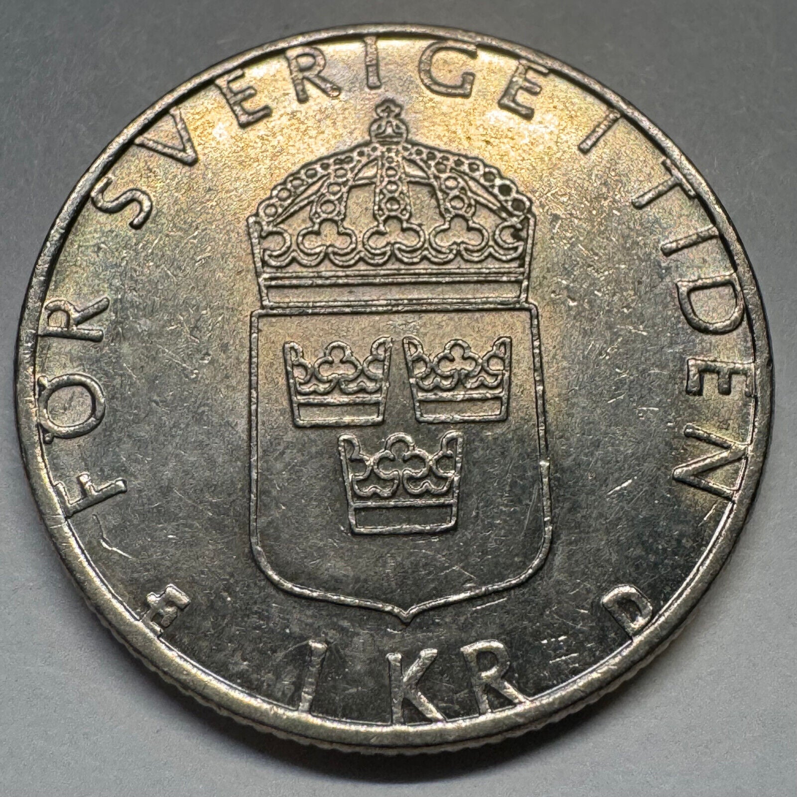 1990 Sweden 1 Krona - Beautiful Coin - #A-073