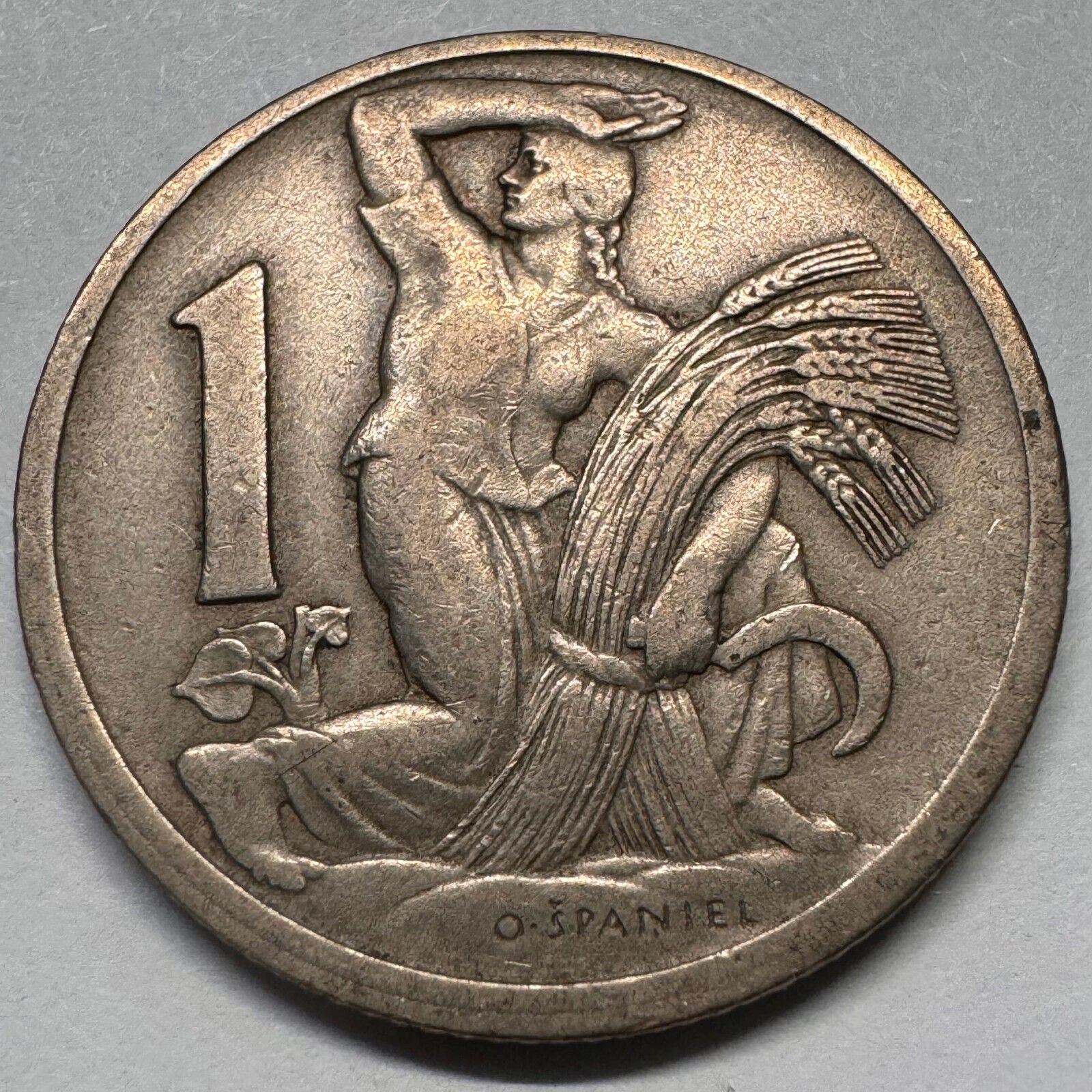 1922 Czechoslovakia 1 Koruna - Beautiful Coin - #A-064