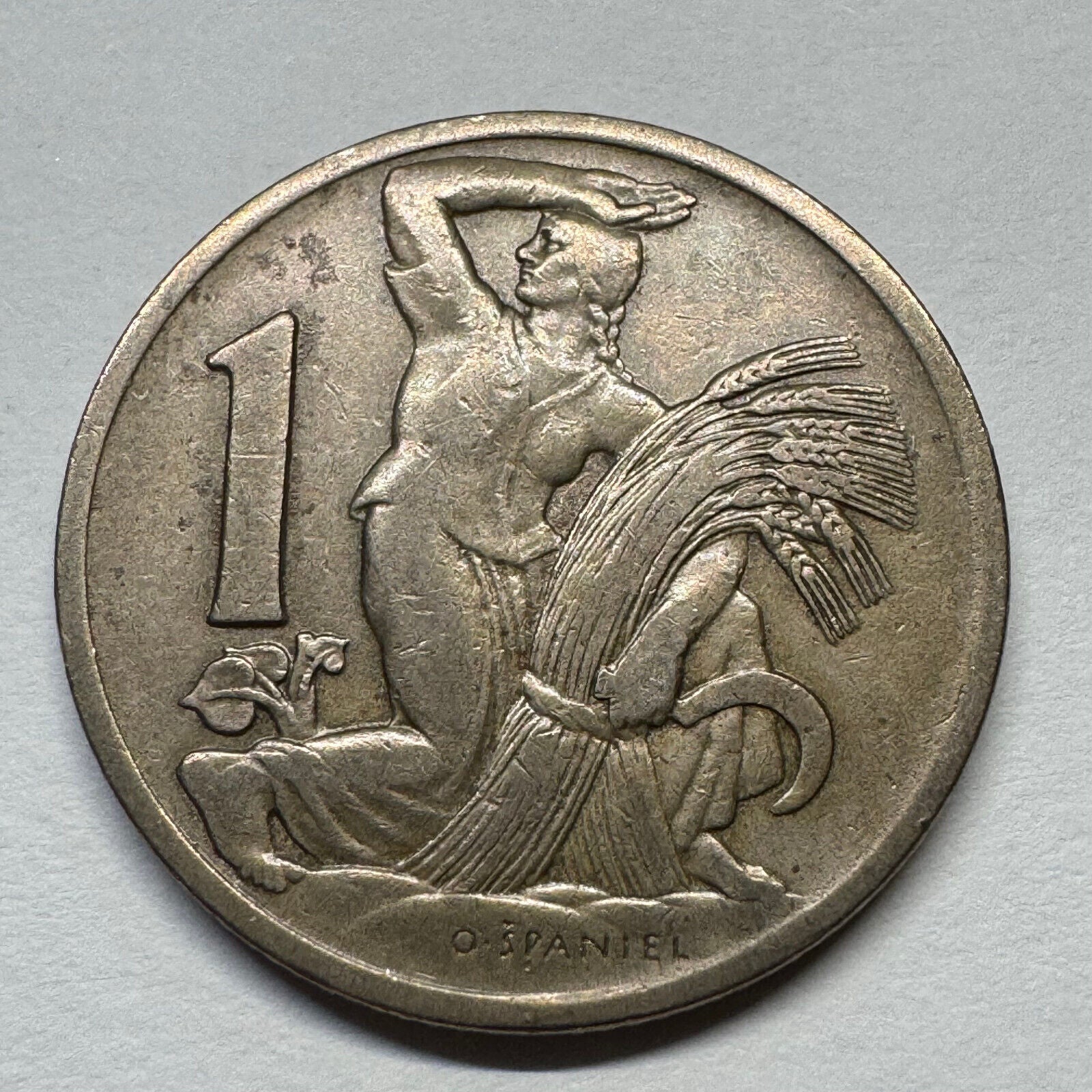 1922 Czechoslovakia 1 Koruna - Beautiful Coin - #B-058
