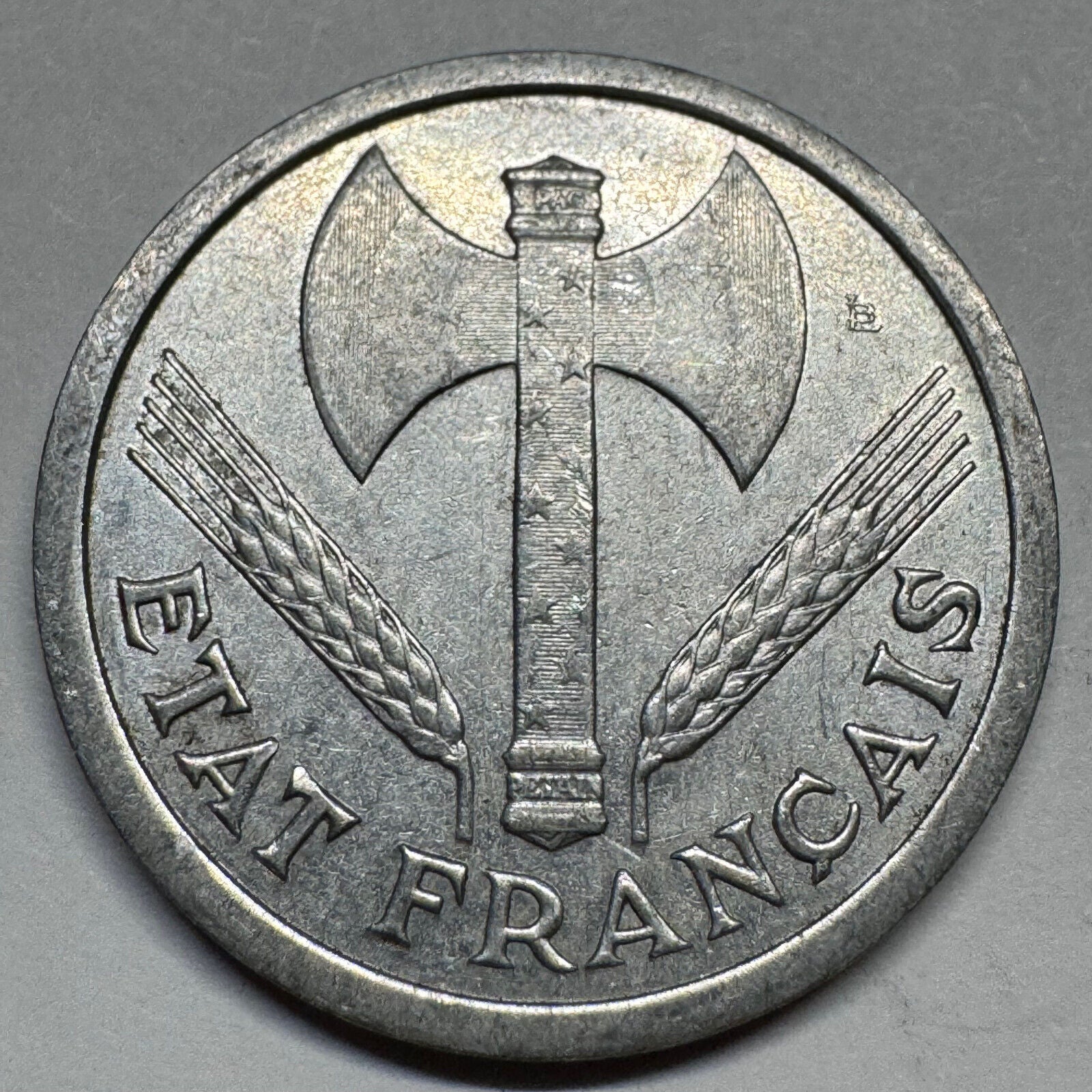 1943 France 2 Francs - Beautiful Coin - #A-082