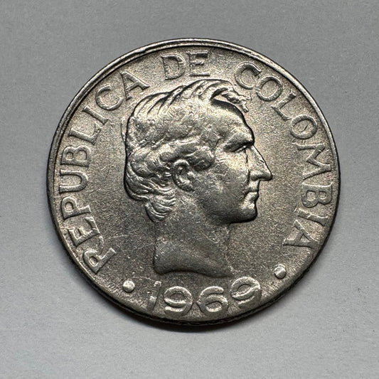 1969 Colombia 10 Centavos - Beautiful Coin - #B-054