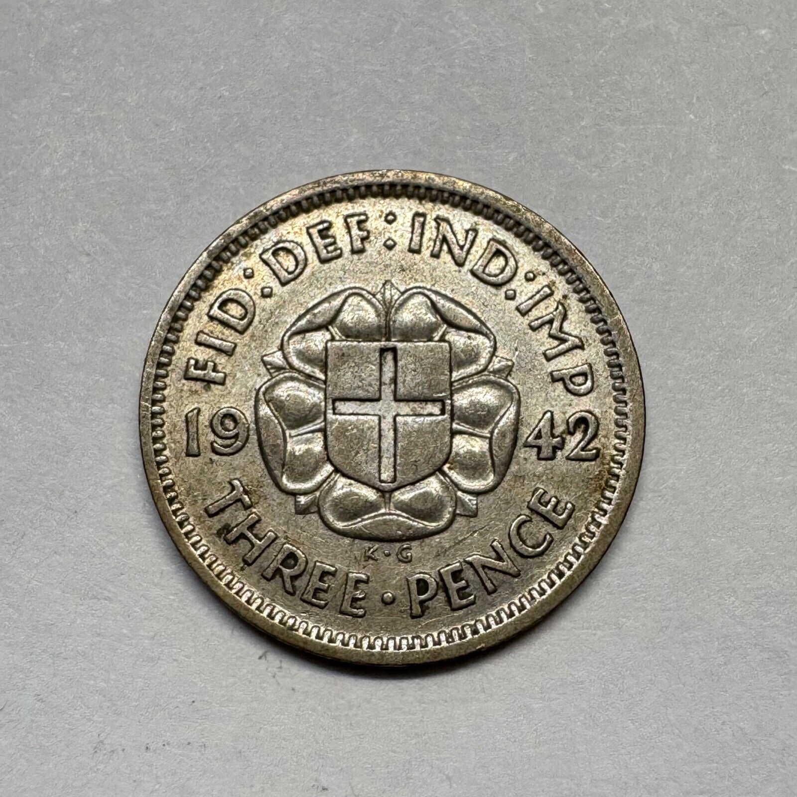 1942 UK 3 Pence - Silver - Beautiful Coin - #B-016