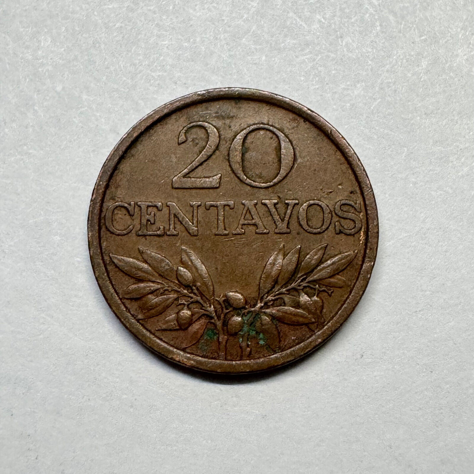 1970 Portugal 20 Centavos - Beautiful Coin - #B-010