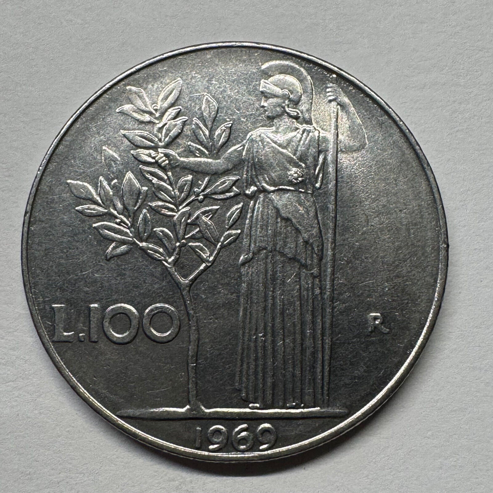 1969 Italy 100 Lire - Beautiful Coin - #B-057