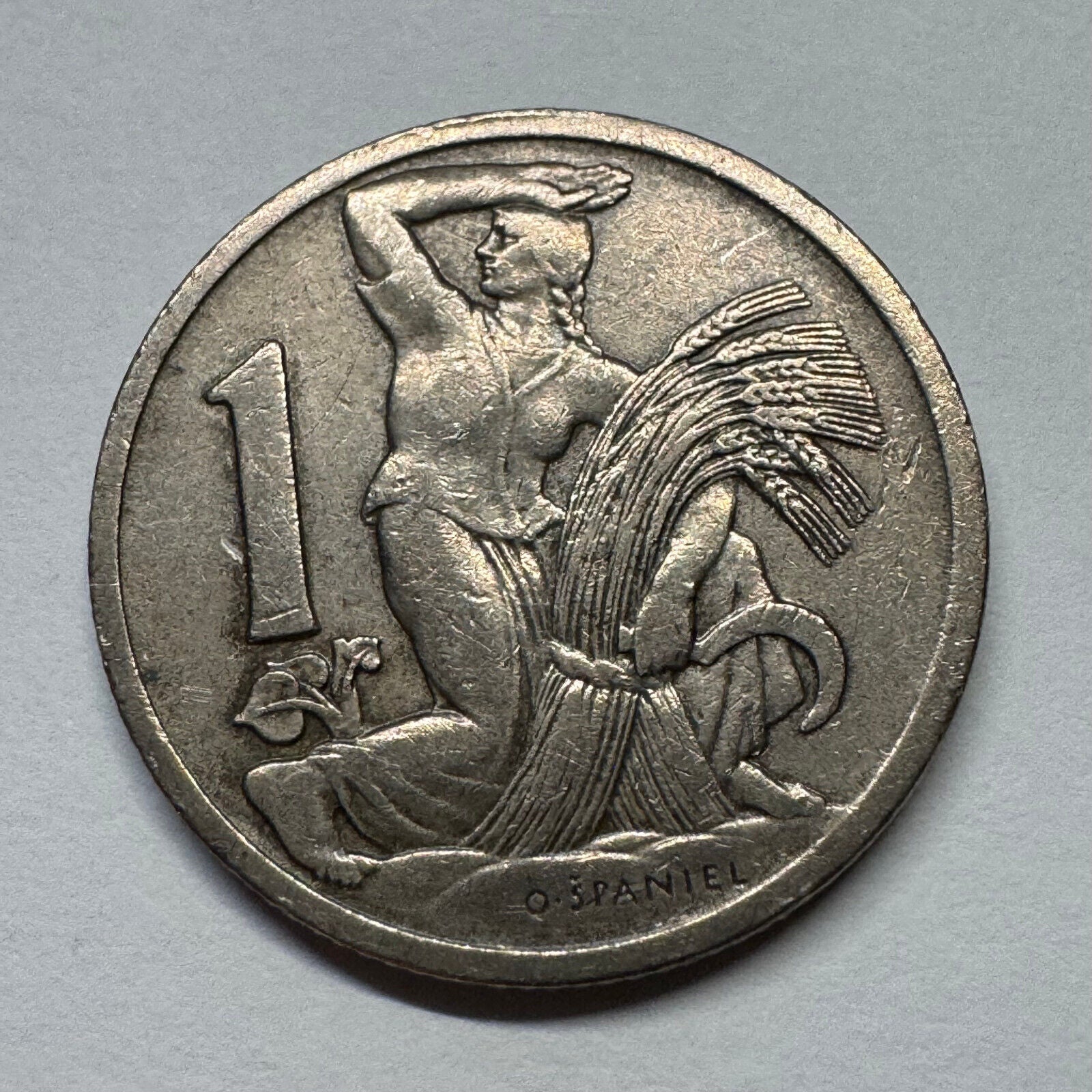 1922 Czechoslovakia 1 Koruna - Beautiful Coin - #B-059
