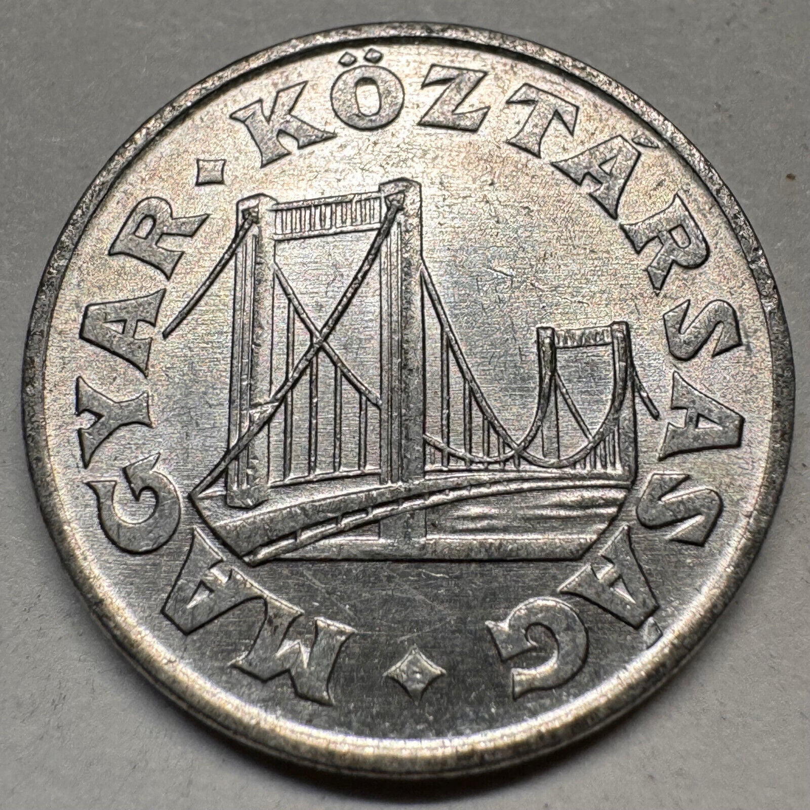1990 Hungary 50 Filler - Beautiful Coin - #A-045