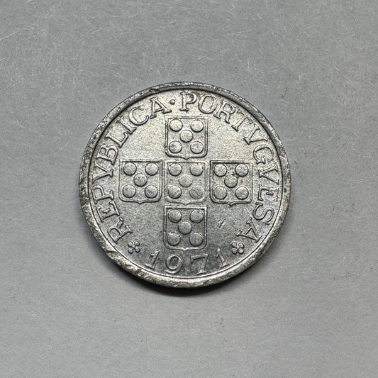 1971 Portugal 10 Centavos - Beautiful Coin - #B-009