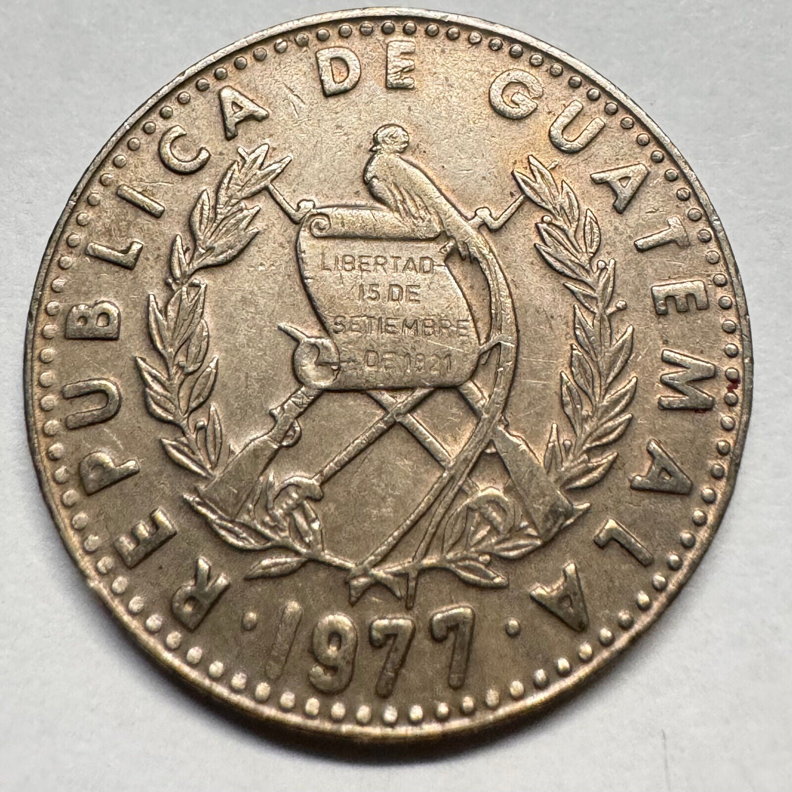 1977 Guatemala 25 Centavos - Beautiful Coin - #A-026