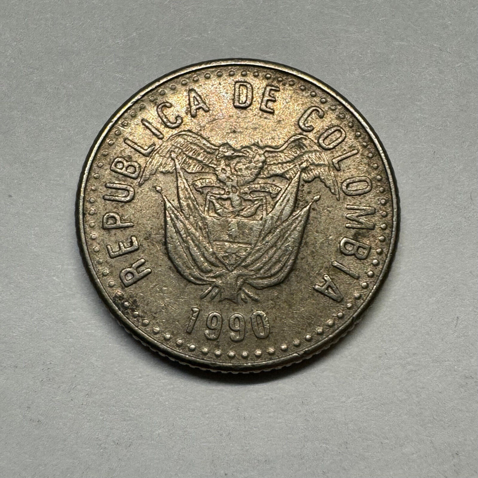 1990 Colombia 10 Pesos - Beautiful Coin - #A-010