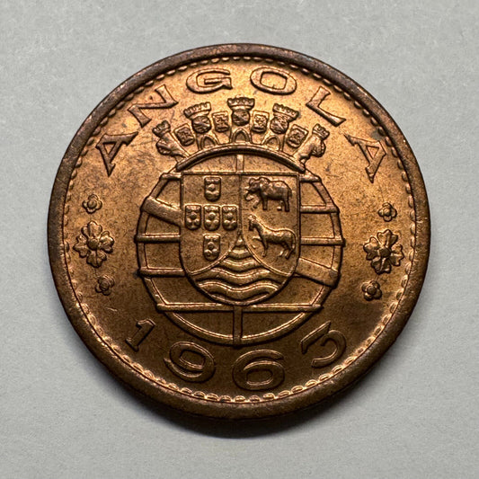 1963 Angola 1 Escudo - Beautiful Coin - #B-025