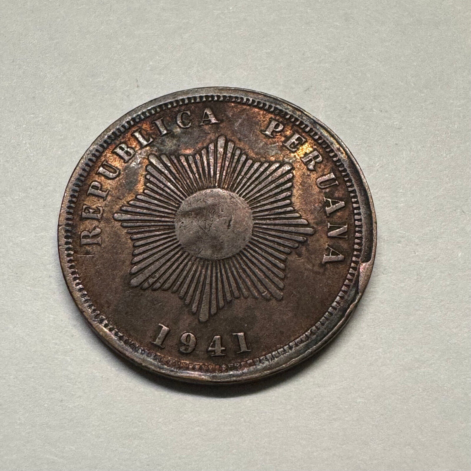 1941 Peru 2 Centavos - Beautiful Coin - #A-004