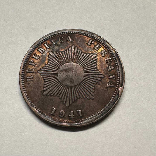 1941 Peru 2 Centavos - Beautiful Coin - #A-004