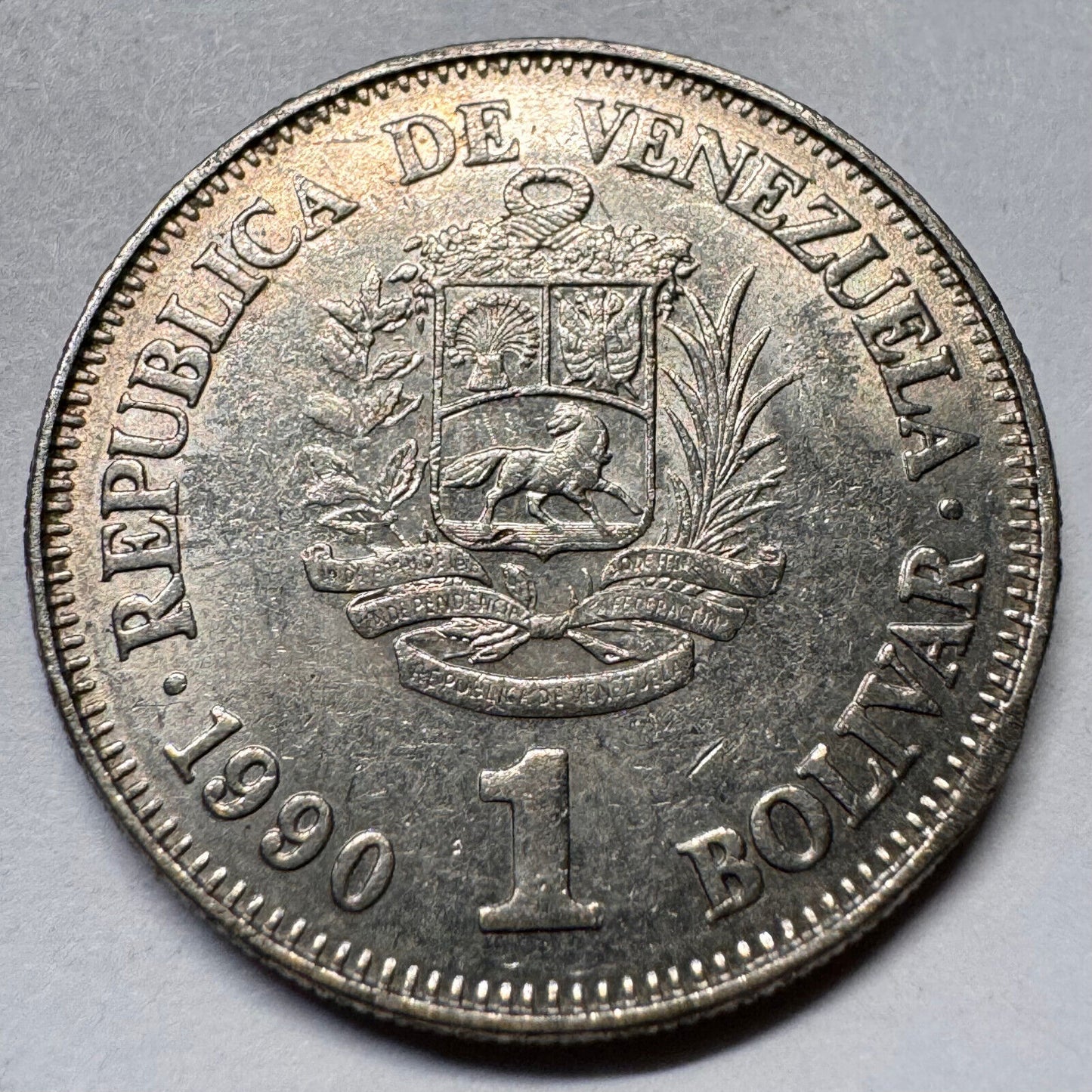 1990 Venezuela 1 Bolivar - Beautiful Coin - #A-044