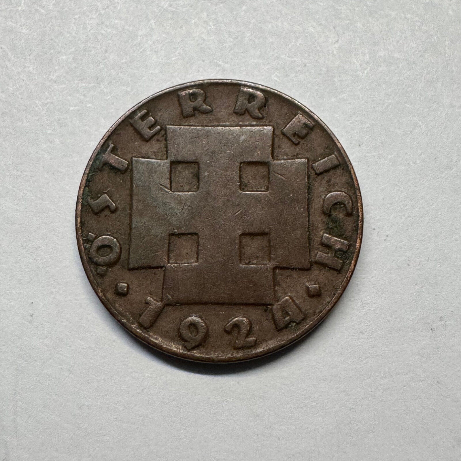 1924 Austria 200 Kronen - Beautiful Coin - #B-010