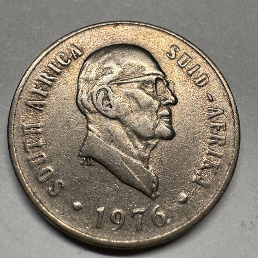 1976 South Africa 10 Cents - Beautiful Coin - #A-046