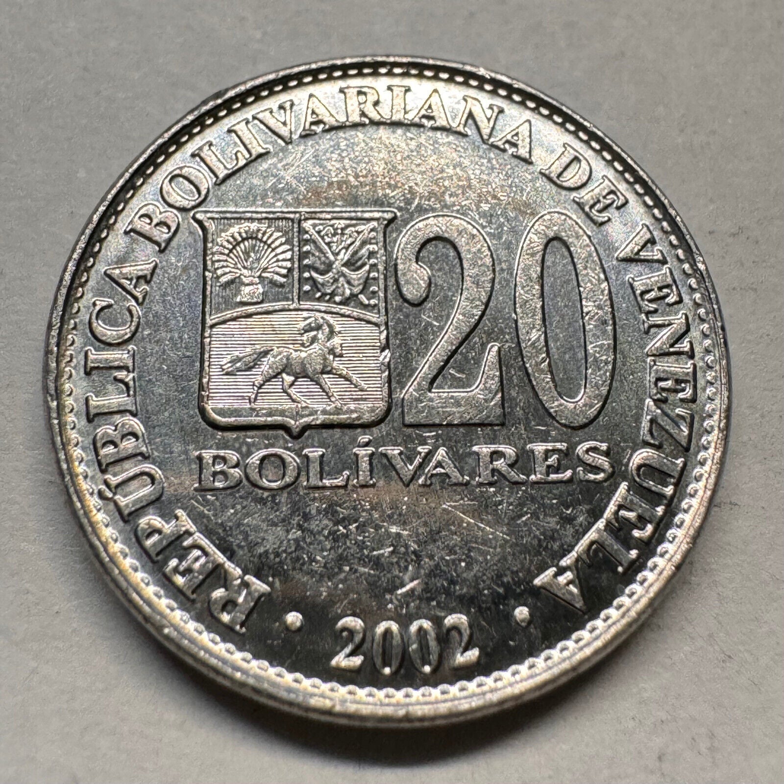 2002 Venezuela 20 Bolivares - Beautiful Coin - #A-032