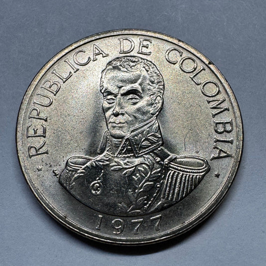 1977 Colombia 1 Peso - Beautiful Coin - #B-032