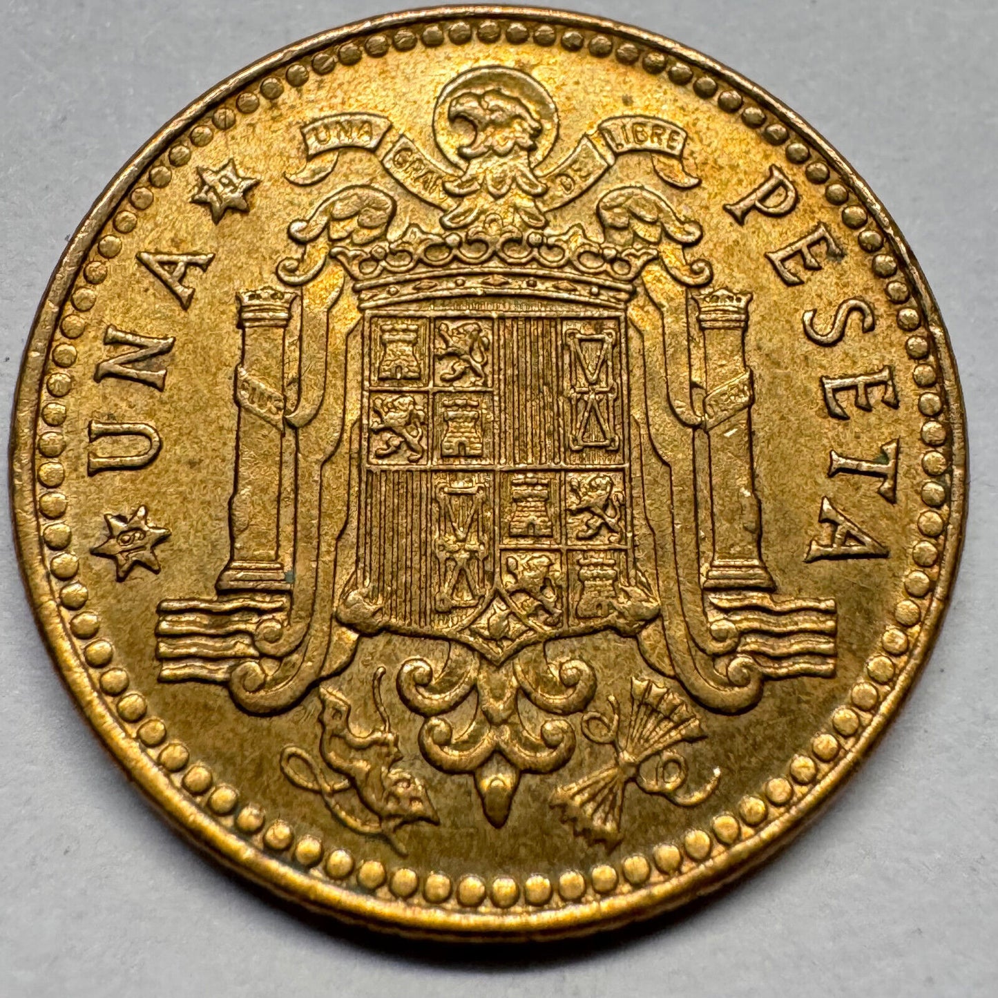 1979 Spain 1 Peseta- Beautiful Coin - #A-032