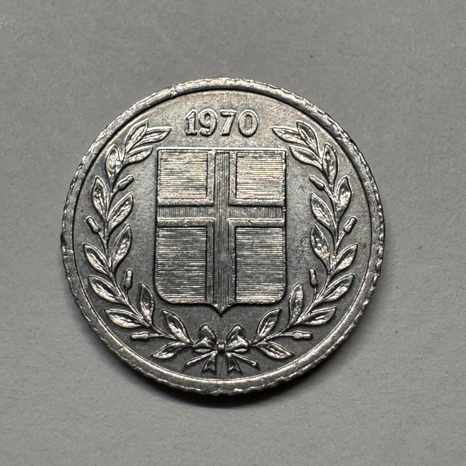 1970 Iceland 10 Aurar - Beautiful Coin - #B-060