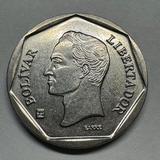 Venezuela 2001 100 Bolivares - Beautiful Coin - #A-009