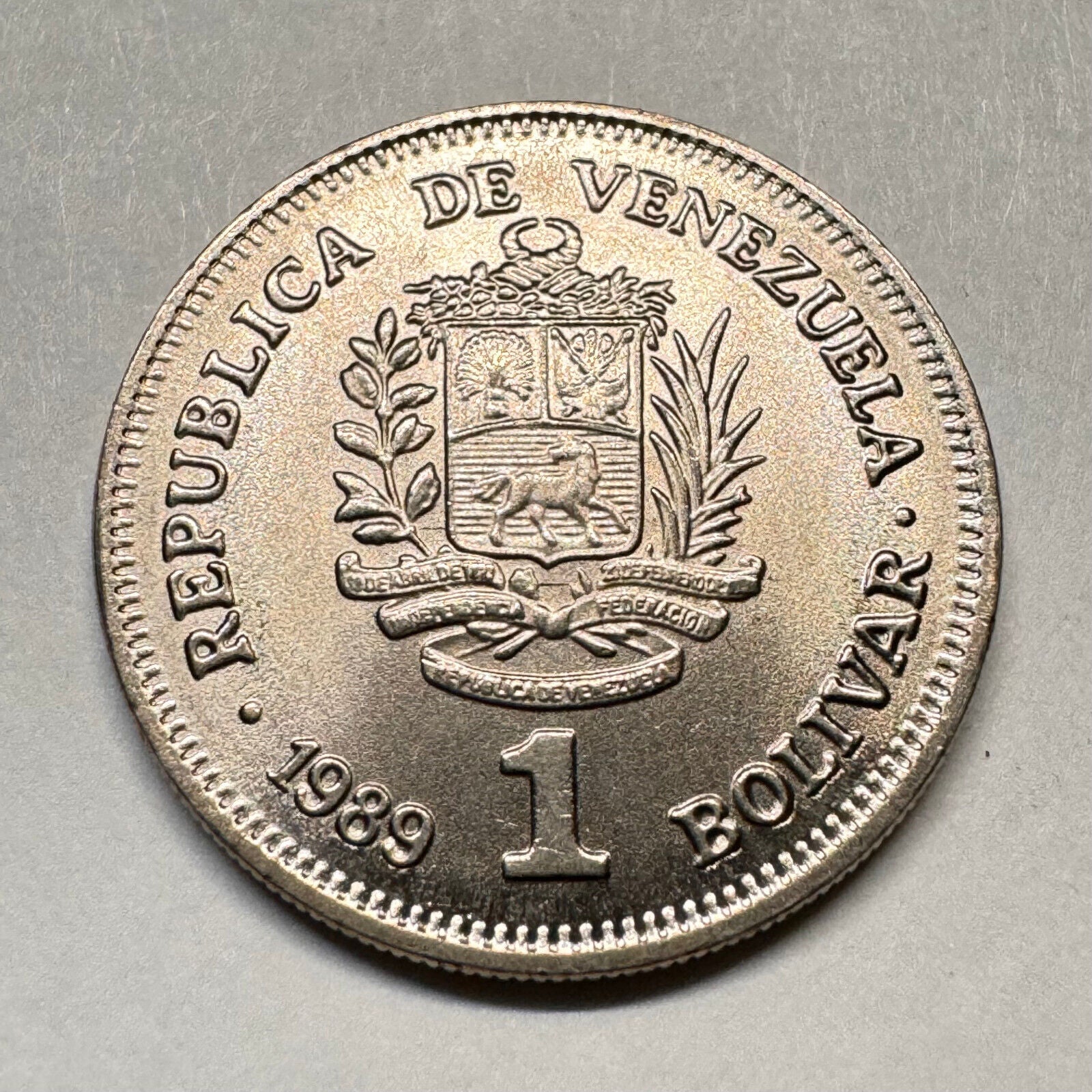 1989 Venezuela 1 Bolivar - Beautiful Coin - #A-016