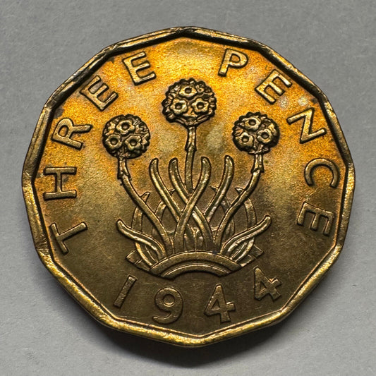 1944 UK 3 Pence - Beautiful Coin - #A-070
