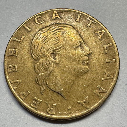 1980 Italy 200 Lire - Beautiful Coin - #A-076
