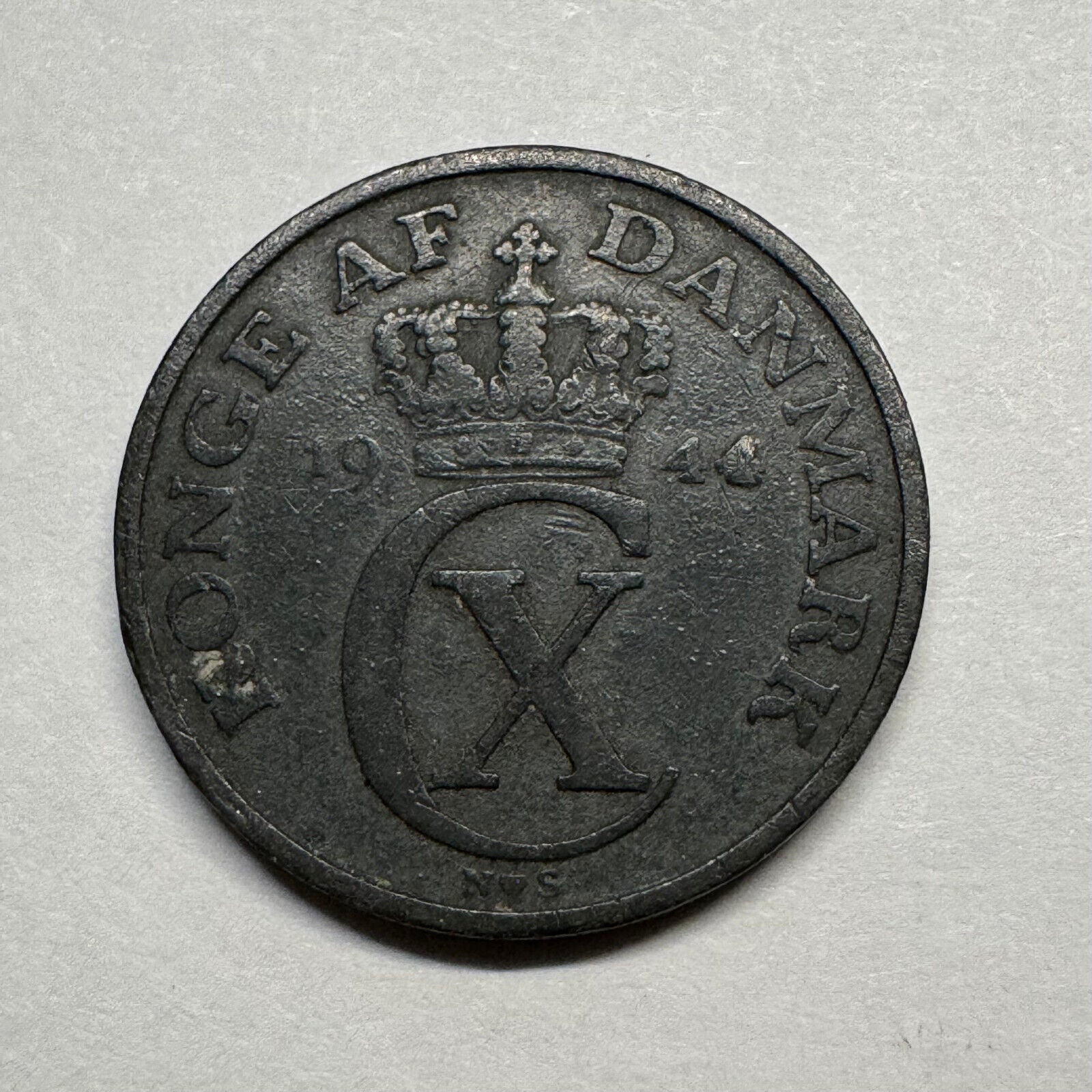 1944 Denmark 2 Ore - Beautiful Coin - #B-028