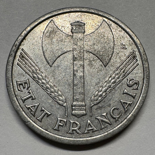 1942 France 1 Franc - Beautiful Coin - #A-092