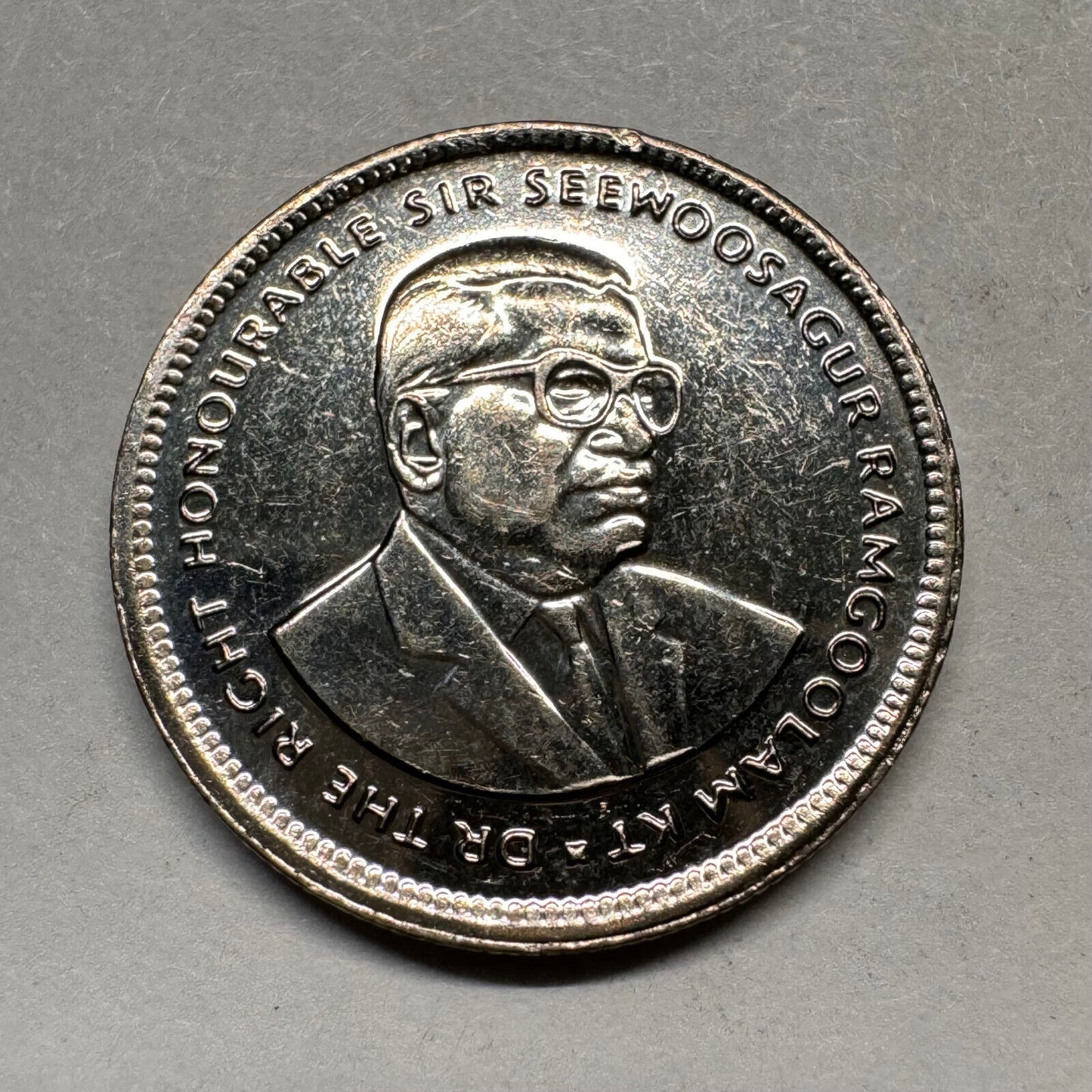 2001 Mauritius 20 Cents - Beautiful Coin - #A-031