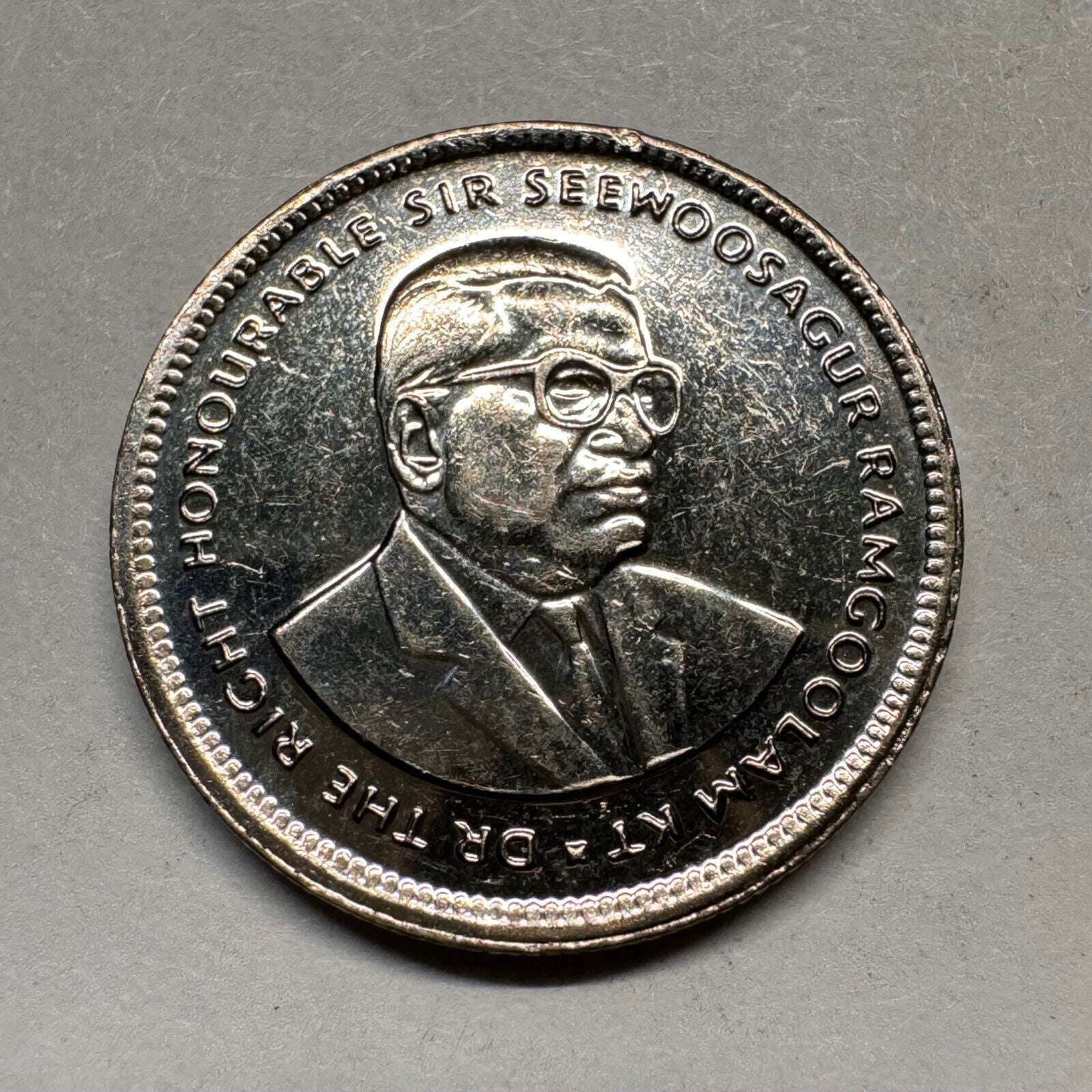 2001 Mauritius 20 Cents - Beautiful Coin - #A-031