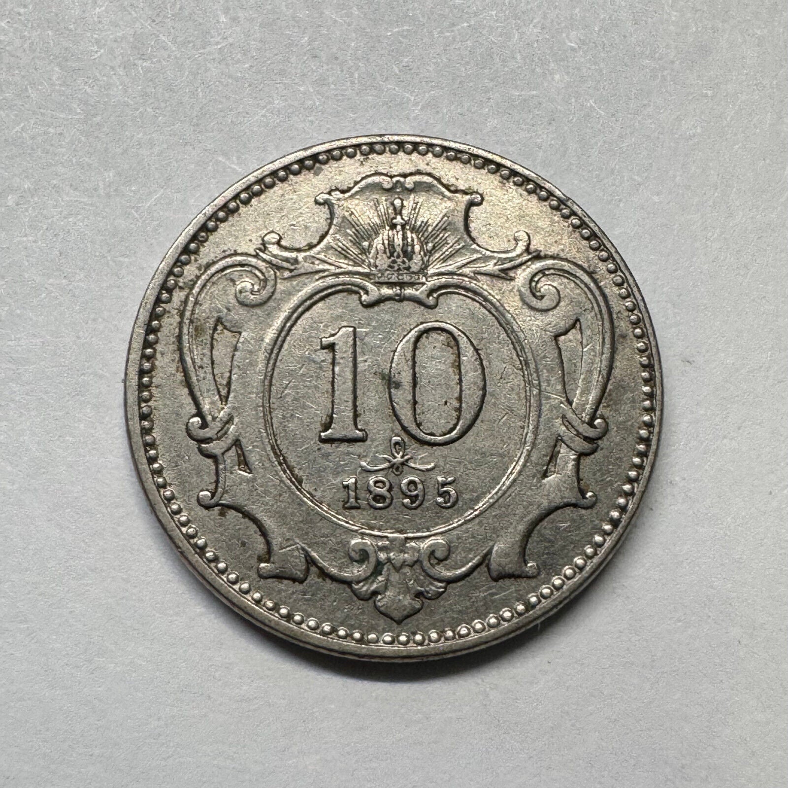1895 Austria 10 Heller - Beautiful Coin - #B-009