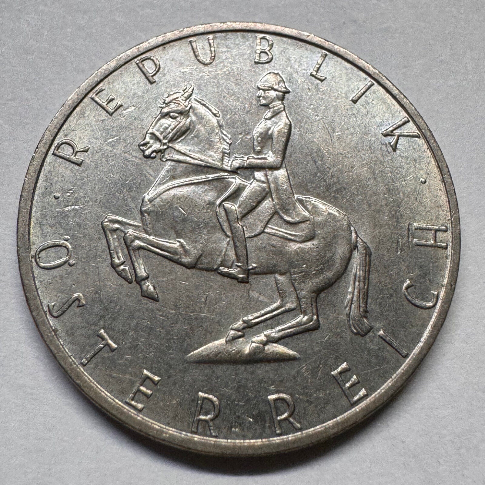 1990 Austria 5 Schilling - Beautiful Coin - #A-055