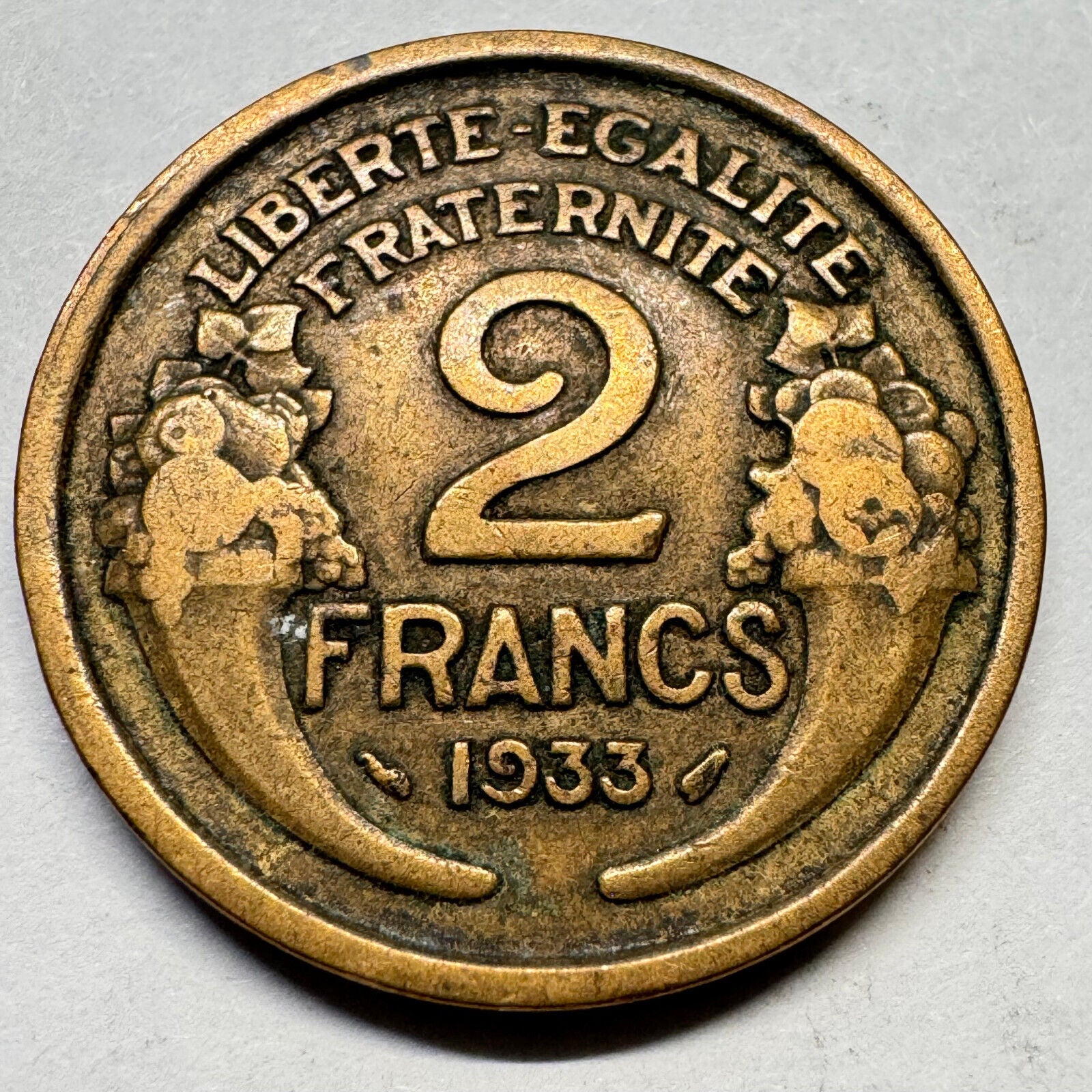 1933 France 2 Francs - Beautiful Coin - #A-038